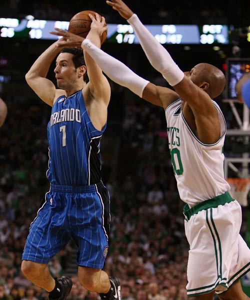 在主场的表 在主场的表