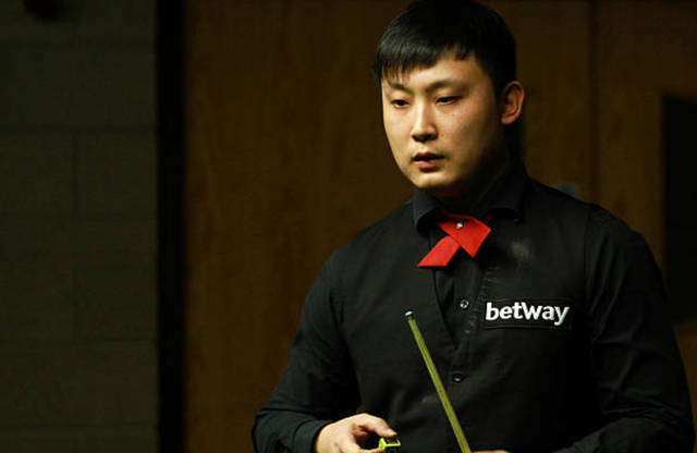 脱颖而出的 脱颖而出的