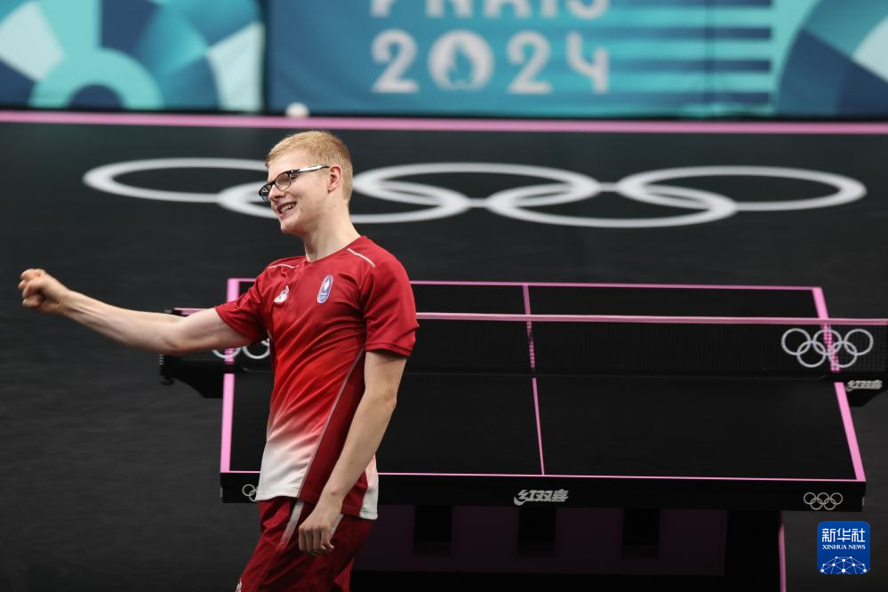 尔塔向前 尔塔向前