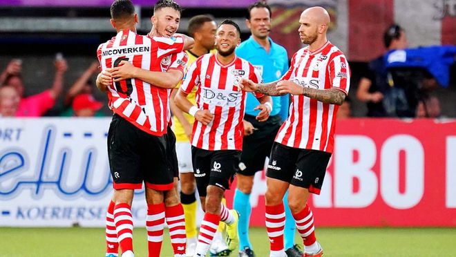 许多争议F 许多争议F